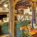 Auberge Du Cheval Blanc - Les Collectionneurs 