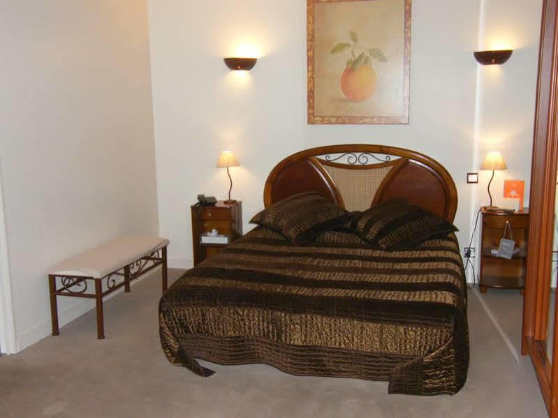 Hotel Du Cheval Blanc - Teritoria 3*